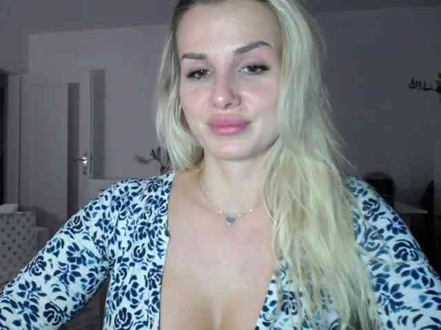 CorneliaSweet webcam