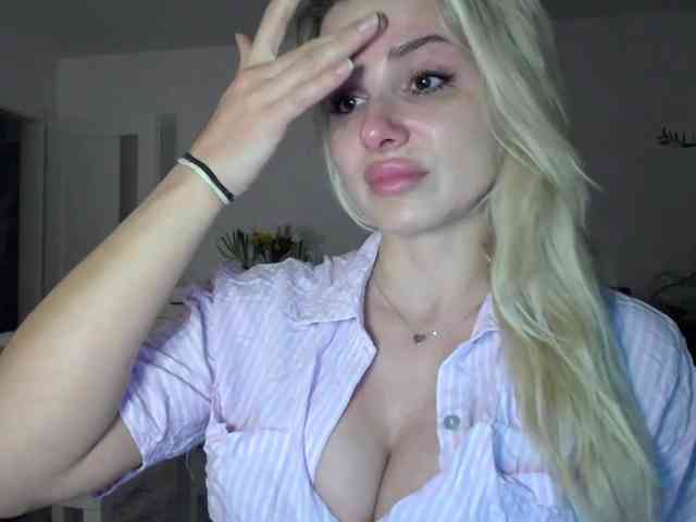 CorneliaSweet webcam