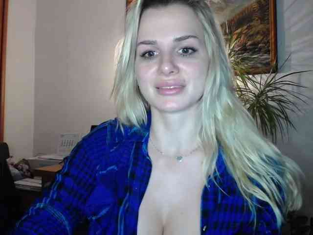 CorneliaSweet webcam