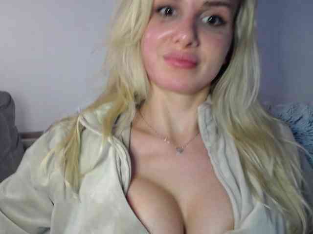 CorneliaSweet webcam