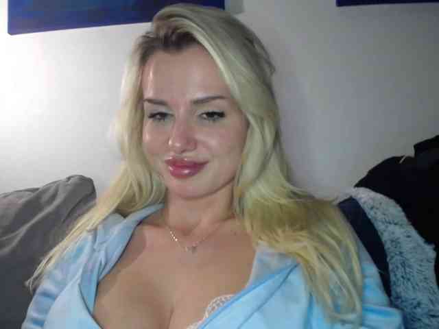 CorneliaSweet webcam