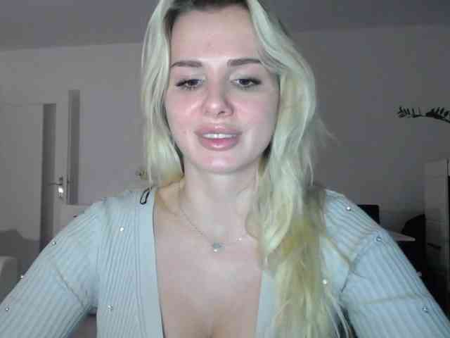 CorneliaSweet webcam