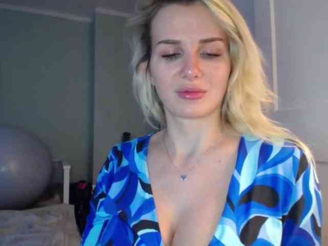 CorneliaSweet webcam