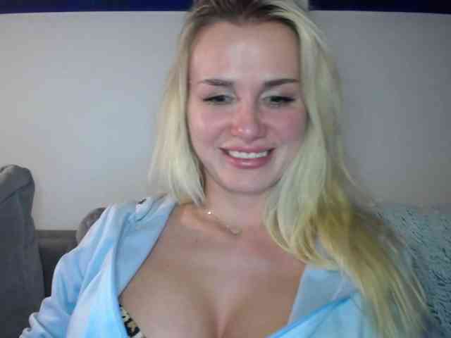 CorneliaSweet webcam