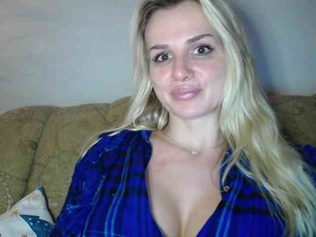 CorneliaSweet webcam