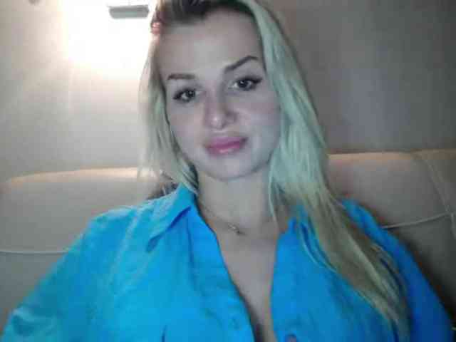 CorneliaSweet webcam