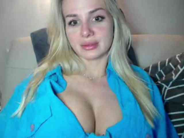 CorneliaSweet webcam