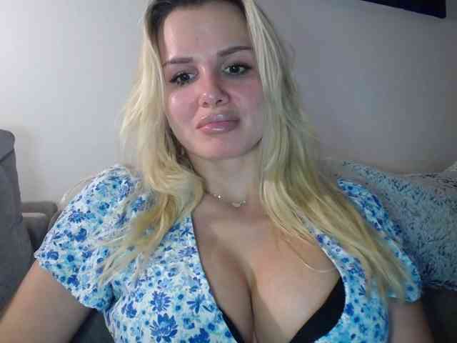 CorneliaSweet webcam