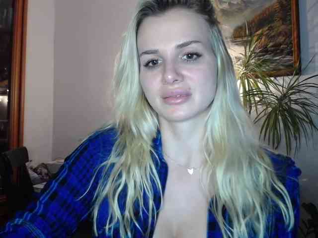 CorneliaSweet webcam