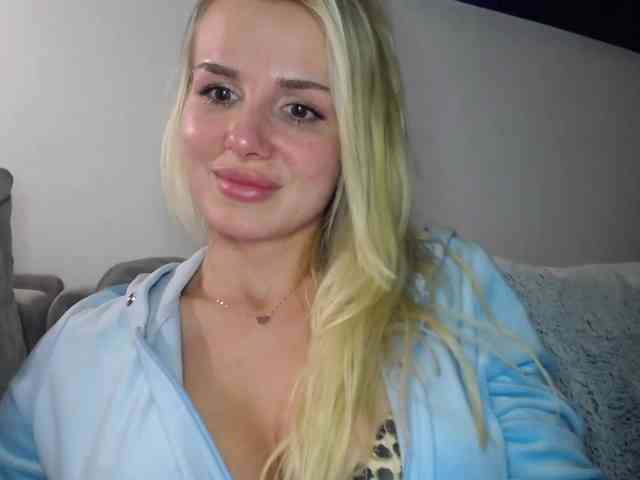 CorneliaSweet webcam