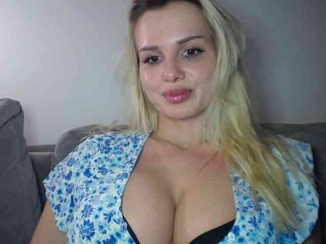 CorneliaSweet webcam