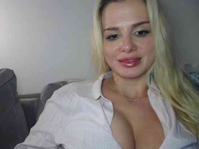 CorneliaSweet webcam