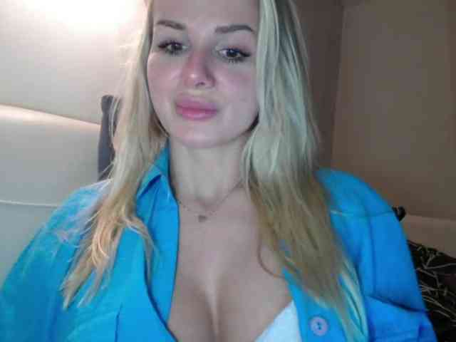 CorneliaSweet webcam