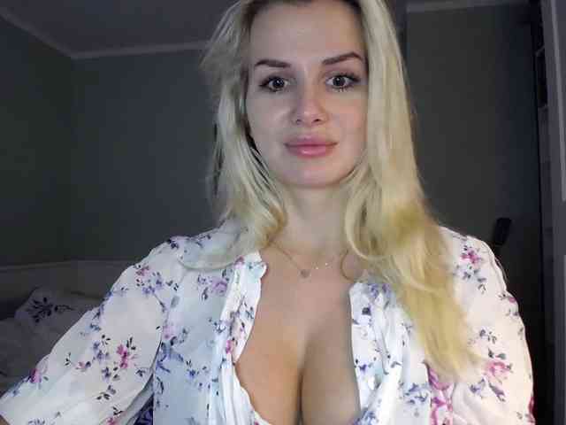 CorneliaSweet webcam