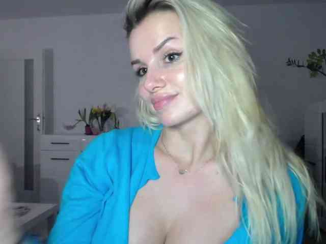 CorneliaSweet webcam