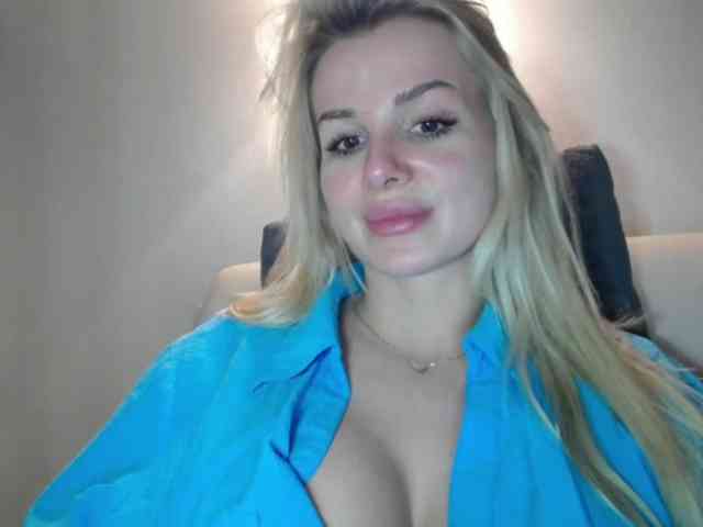 CorneliaSweet webcam