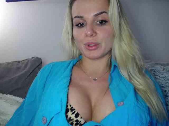 CorneliaSweet webcam