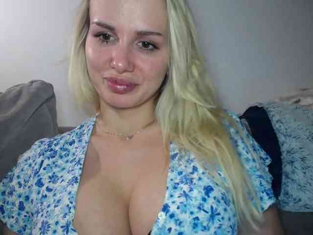 CorneliaSweet webcam