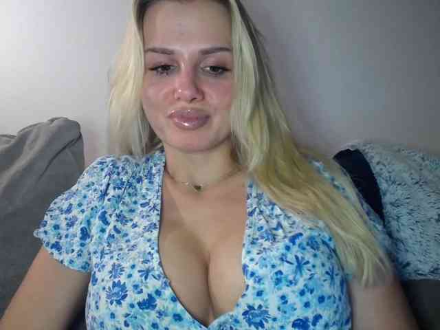 CorneliaSweet webcam