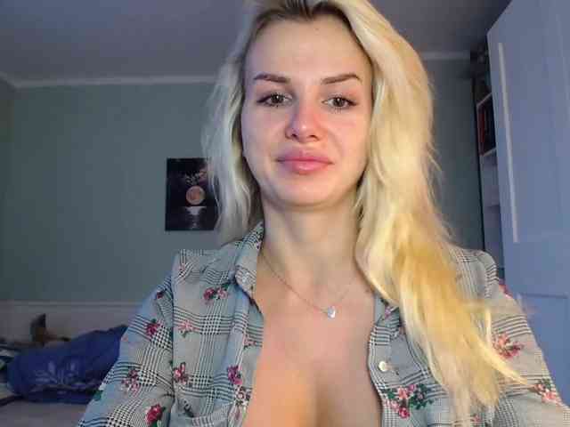 CorneliaSweet webcam