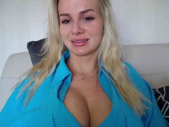 CorneliaSweet webcam