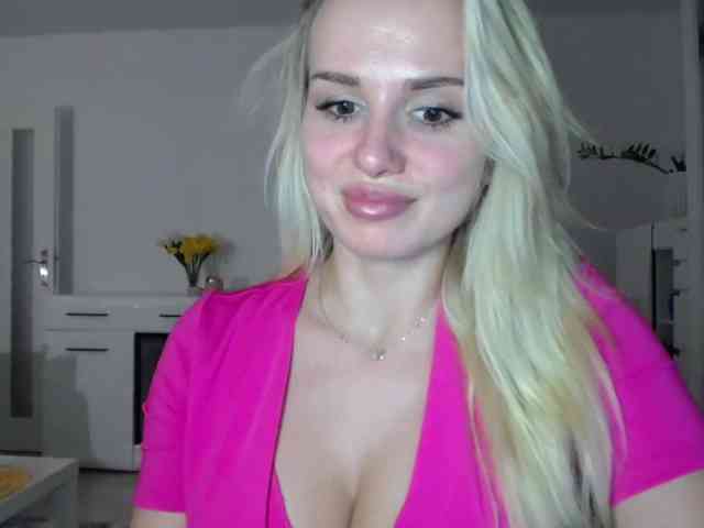 CorneliaSweet webcam