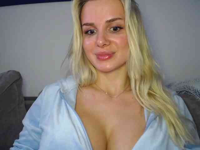 CorneliaSweet webcam