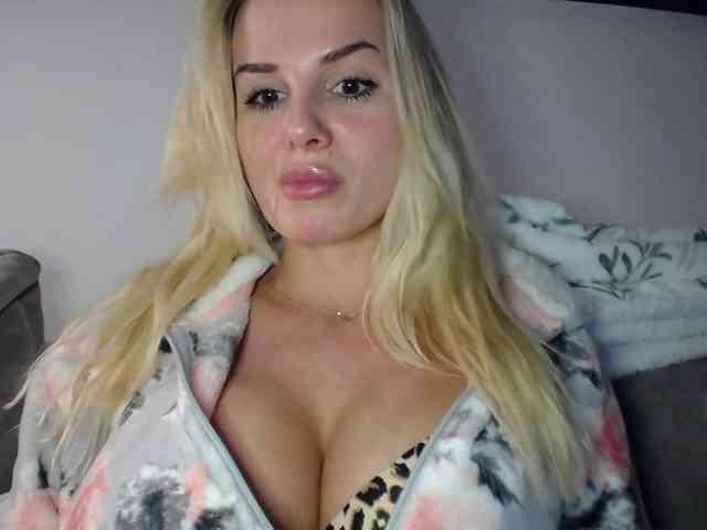 CorneliaSweet webcam