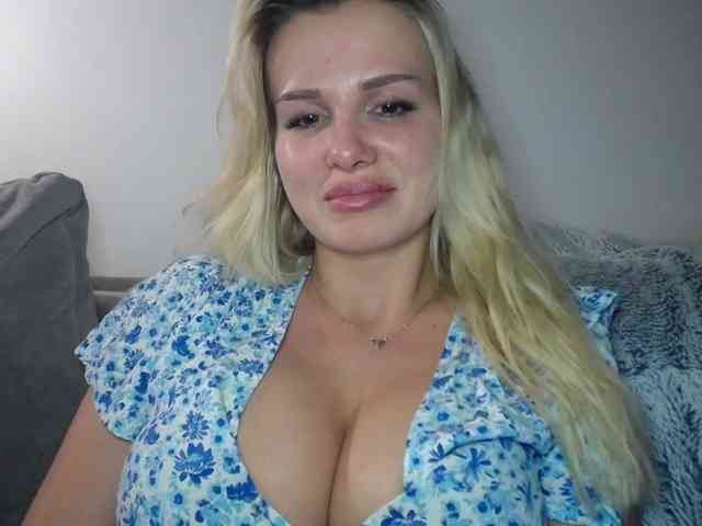 CorneliaSweet webcam