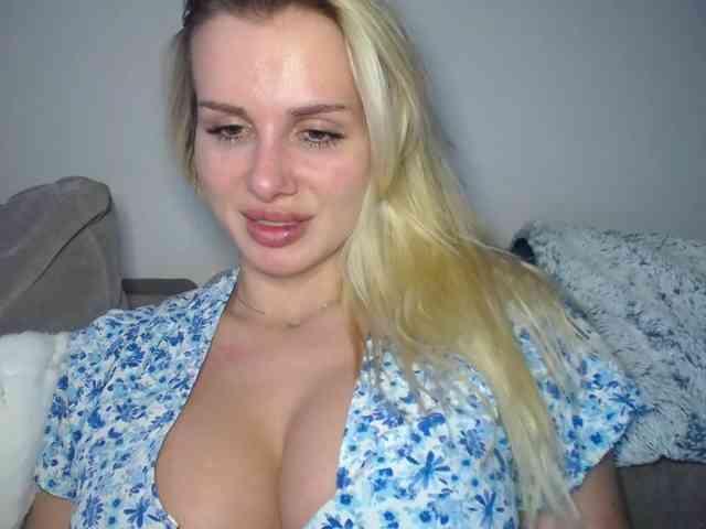 CorneliaSweet webcam