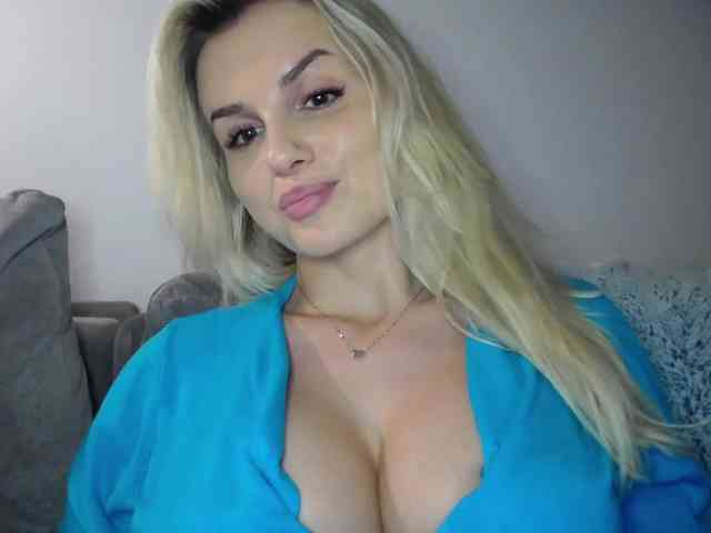 CorneliaSweet webcam