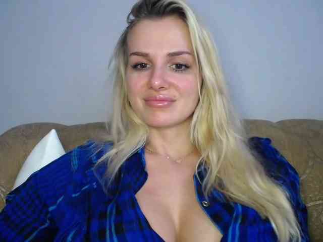 CorneliaSweet webcam