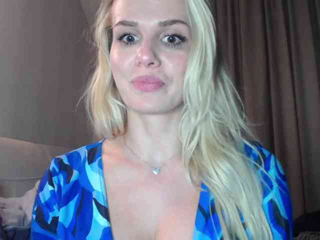 CorneliaSweet webcam