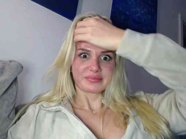 CorneliaSweet webcam