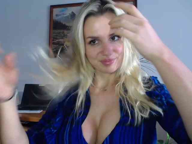 CorneliaSweet webcam