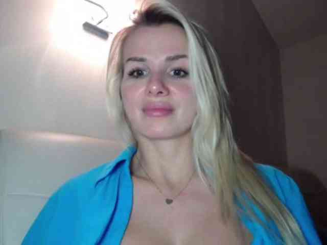 CorneliaSweet webcam