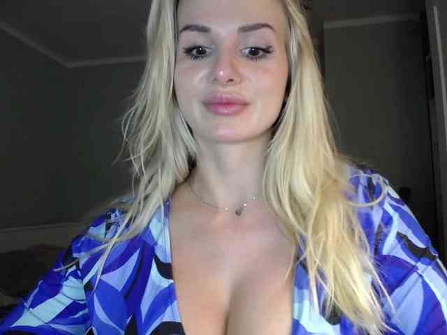 CorneliaSweet webcam