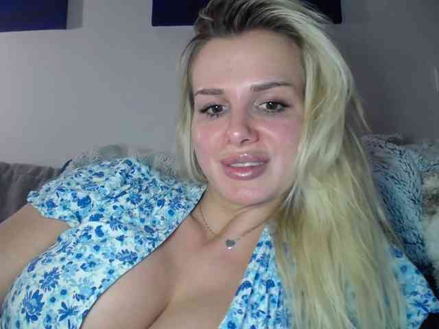 CorneliaSweet webcam