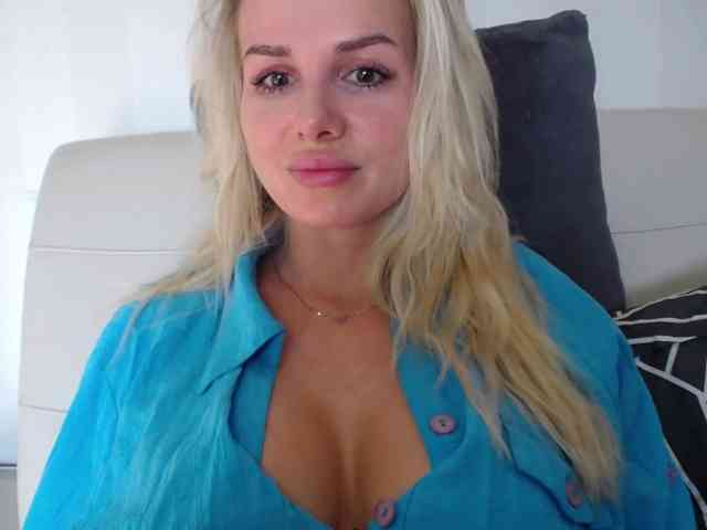 CorneliaSweet webcam