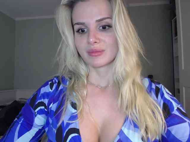 CorneliaSweet webcam