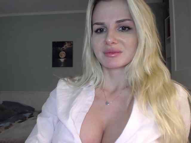 CorneliaSweet webcam