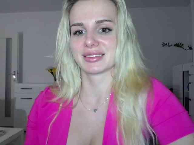 CorneliaSweet webcam