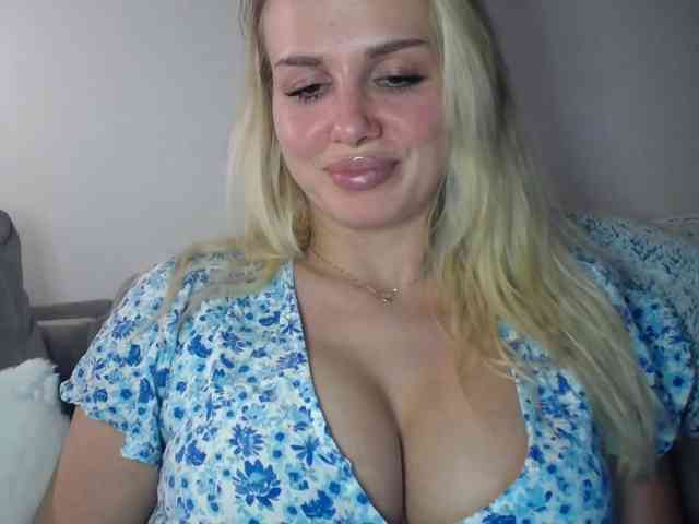 CorneliaSweet webcam