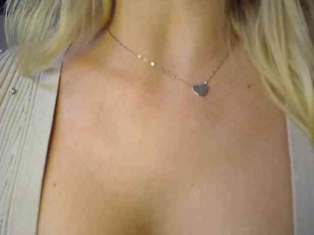 CorneliaSweet webcam