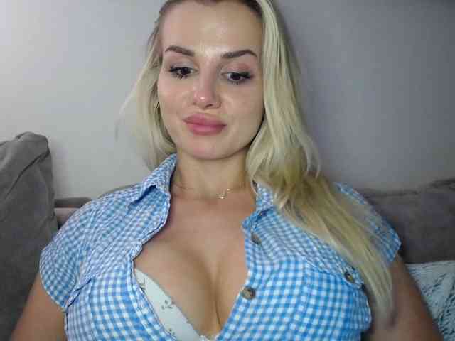 CorneliaSweet webcam