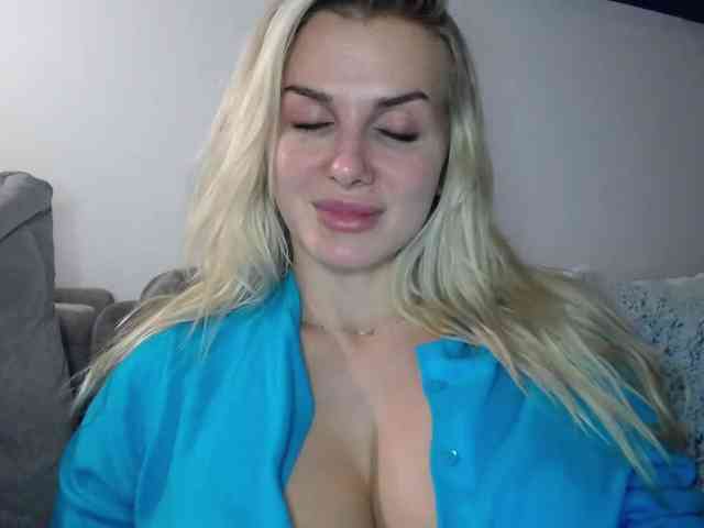 CorneliaSweet webcam