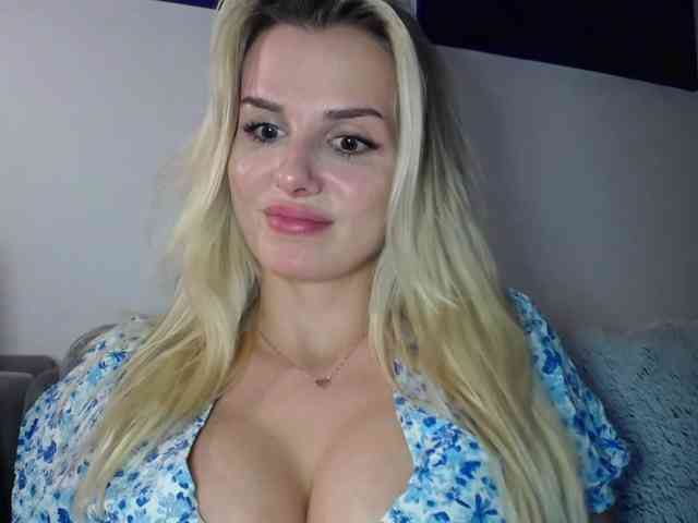 CorneliaSweet webcam