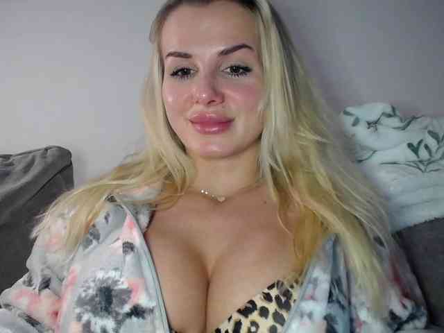 CorneliaSweet webcam