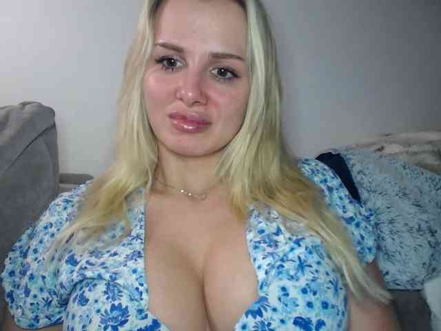 CorneliaSweet webcam