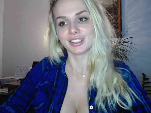 CorneliaSweet webcam